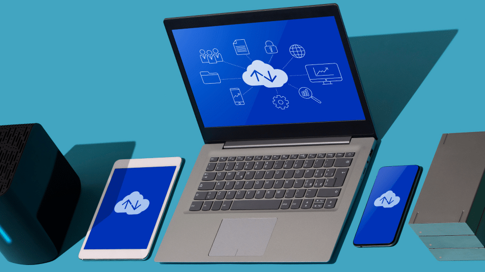 Wann macht es Sinn, einen eigenen Server einzurichten und zu verwalten und wann eignet sich die Nutzung eines Webhosting-Anbieters?